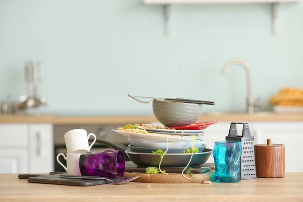 Dirty Dishes Kitchen Table — Stock Photo, Image