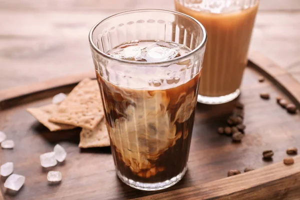 Bicchiere Gustoso Caffè Freddo Sul Tavolo — Foto Stock