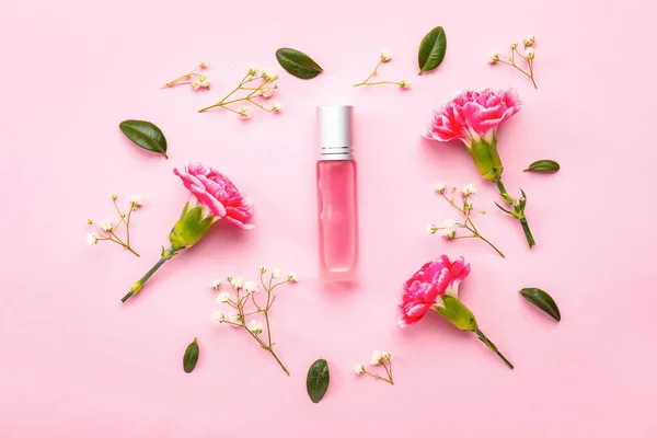 Beautiful Composition Perfume Bottle Color Background — Stock Photo, Image