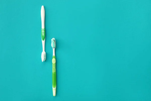 Tooth Brushes Paste Color Background — Stock Photo, Image