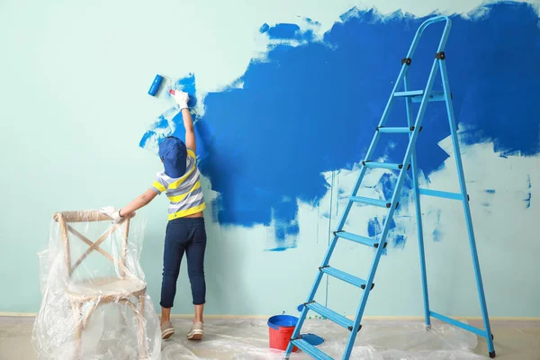 Pequena Parede Pintura Menino Afro Americano Quarto — Fotografia de Stock