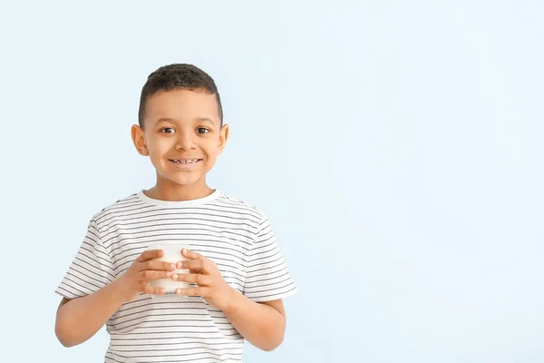 African American Boy Milk Color Background — Stock Photo, Image