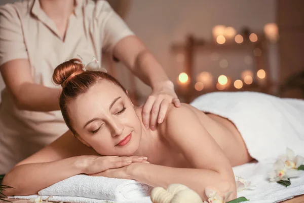 Beautiful Woman Receiving Massage Spa Salon — Stock Photo, Image