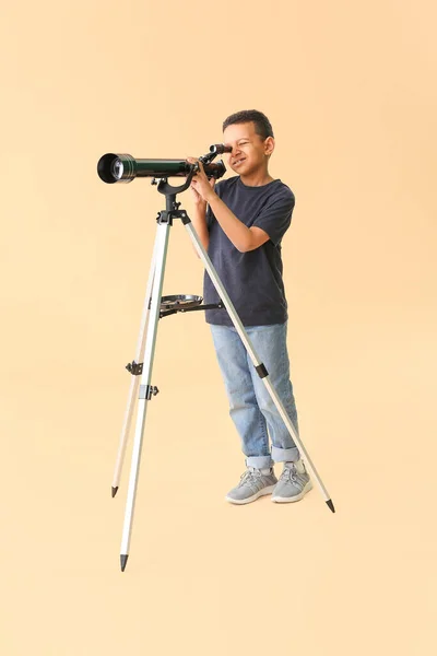 Little African American Boy Telescope Color Background — Stock Photo, Image