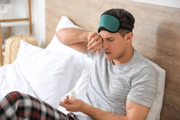 Tired Man Pills Insomnia Bedroom — Stock Photo, Image