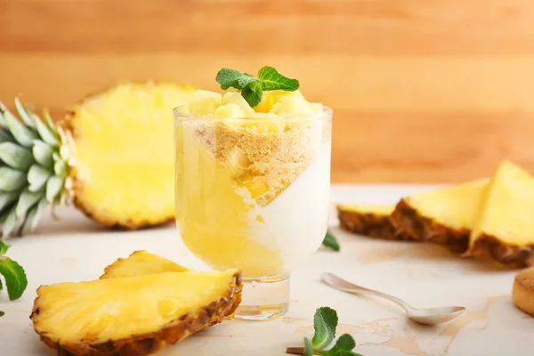 Glass Tasty Panna Cotta Table — Stock Photo, Image