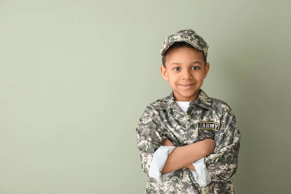 Little African American Soldier Color Background — Stock Photo, Image