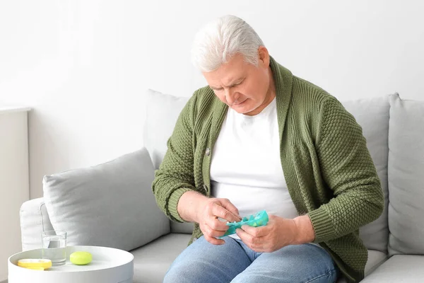 Senior Man Taking Pills Home — Stock Photo, Image