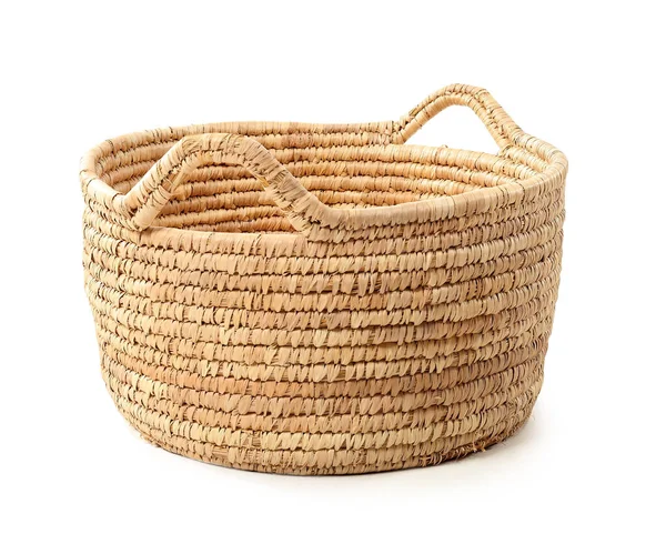 Wicker Korg Vit Bakgrund — Stockfoto