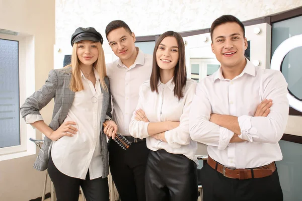 Young People Professional Hairdresser Courses Salon — Stock Photo, Image