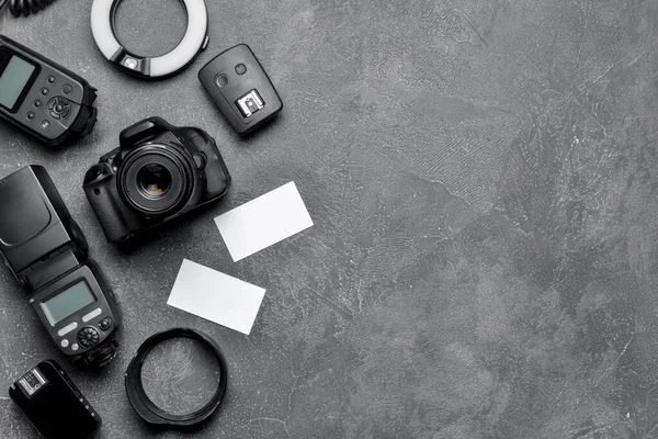 Modern Photographer Equipment Cards Dark Background — Stock Photo, Image