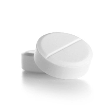 Beyaz arka planda iki hap.