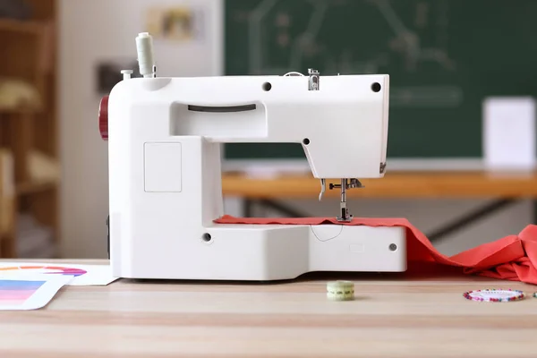 Modern Sewing Machine Table Tailor Workshop — Stock Photo, Image