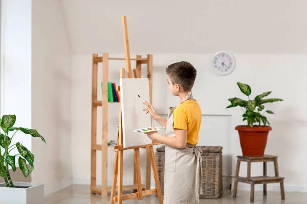 Lindo Pequeño Artista Pintura Casa — Foto de Stock