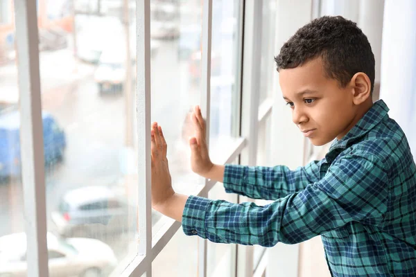Little African American Boy Window Child Danger — Stock Photo, Image