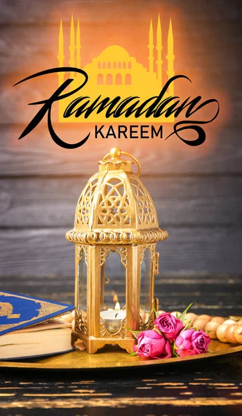Muszlim Lámpa Koránnal Tasbih Sötét Háttérrel Ramadán Ünnep — Stock Fotó