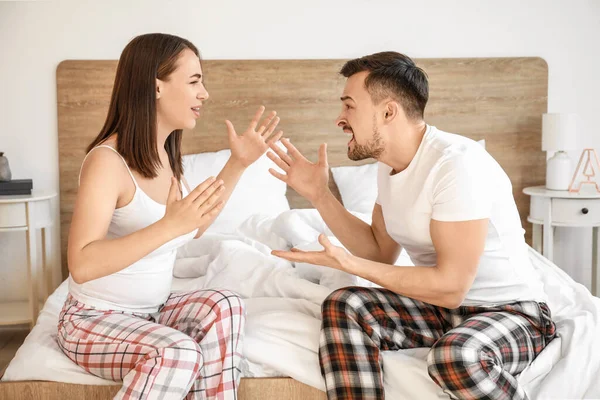 Young Couple Quarreling Bedroom — Stock Photo, Image