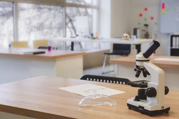 Microscope Drawing Table Classroom — Stock Photo, Image