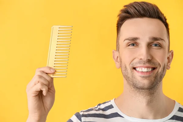 Handsome Young Man Comb Color Background — Stock Photo, Image