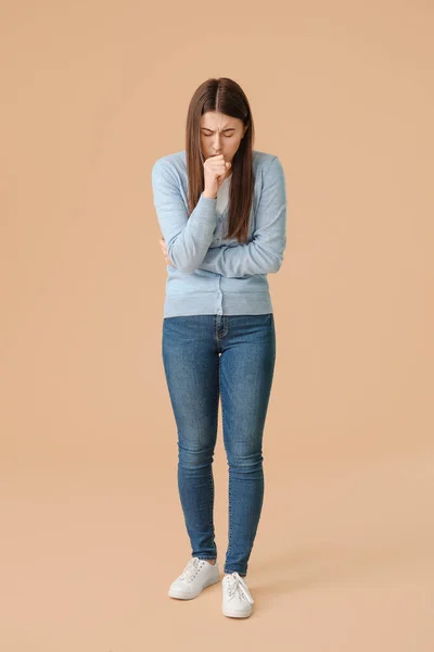 Coughing Young Woman Color Background — Stock Photo, Image