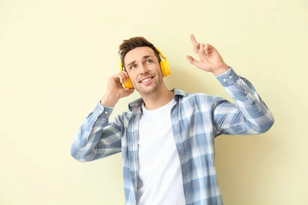 Cool Young Man Dancing Listening Music Color Background — Stock Photo, Image
