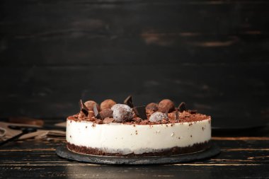Lezzetli çikolatalı cheesecake.