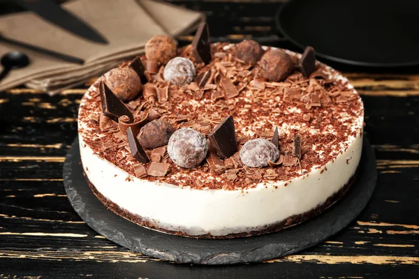 Tasty Chocolate Cheesecake Table — Stock Photo, Image