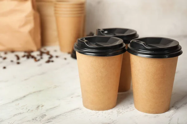 Takeaway Coffee Cups Table — Stock Photo, Image