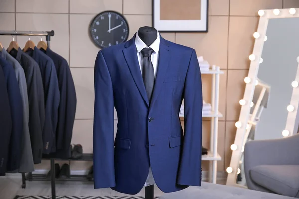 Mannequin Male Suit Shop — 스톡 사진