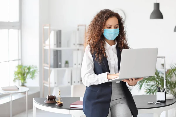 Female Lawyer Protective Mask Working Office — Stock Photo, Image