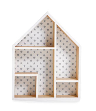 Beyaz arkaplanda şık raf