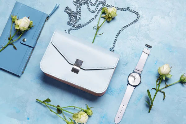 Stylish Bag Wrist Clock Wallet Color Background — Stock Photo, Image