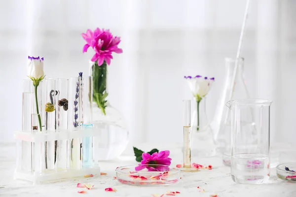 Samples Perfume Table — Stock Photo, Image