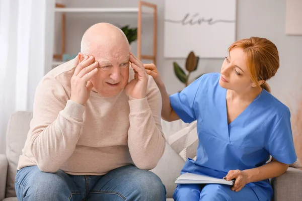 Elderly Man Suffering Mental Disability Caregiver Nursing Home — Stock Photo, Image