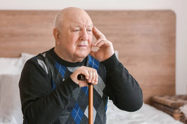 Älterer Mann Mit Geistiger Behinderung Hause — Stockfoto