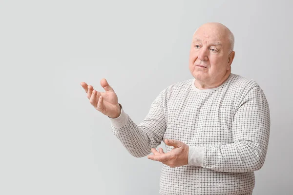 Elderly Man Suffering Mental Disability Grey Background — Stock Photo, Image