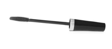 Beyaz arkaplanda siyah rimel