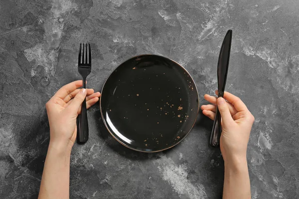 Woman Table Clean Plate Cutlery Top View — Stock Photo, Image