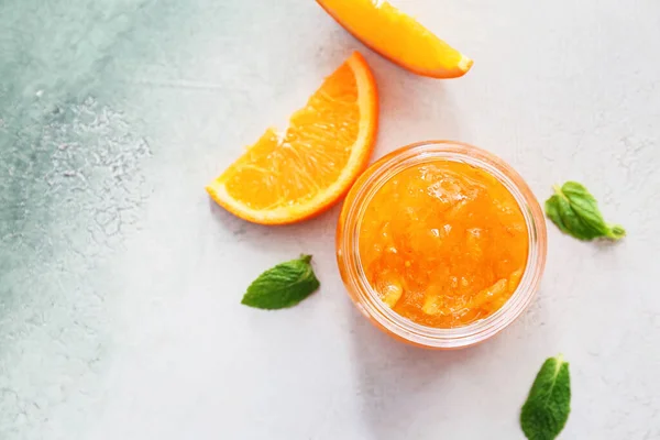 Jar Orange Jam Light Background — Stock Photo, Image