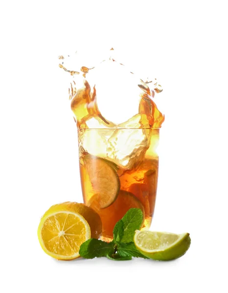 Glass Tasty Cold Ice Tea Splash White Background — Stock Photo, Image