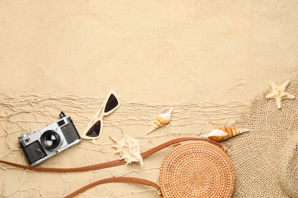 Composición Verano Con Accesorios Playa Sobre Arena — Foto de Stock