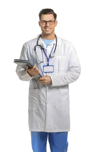 Beyaz Arka Planda Genç Bir Erkek Doktorun Portresi — Stok fotoğraf