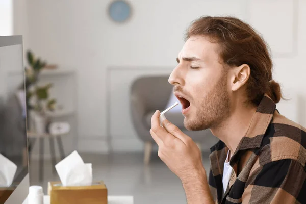 Ill Young Man Inhaler Workplace — Stock Photo, Image