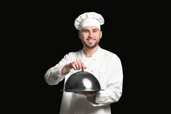 Chef Masculino Guapo Sobre Fondo Oscuro —  Fotos de Stock