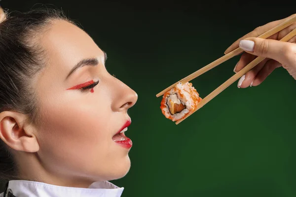 Beautiful Woman Tasty Sushi Dark Background — Stock Photo, Image