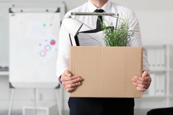 Trabajador Despedido Con Cosas Personales Oficina — Foto de Stock