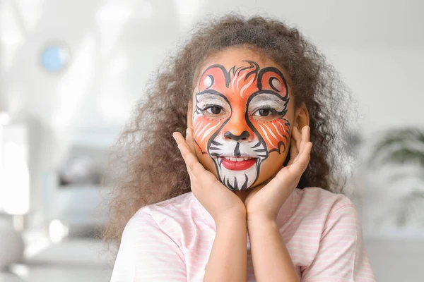Funny African American Girl Face Painting Home — Stock Photo, Image
