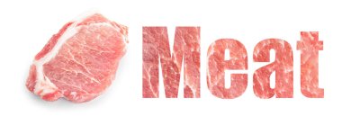 Çiğ domuz bifteği ve beyaz arka planda et.