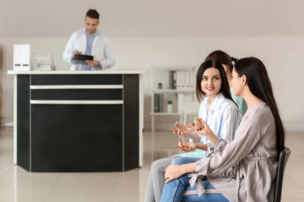 Patients Waiting Hall Clinic — Stock Photo, Image