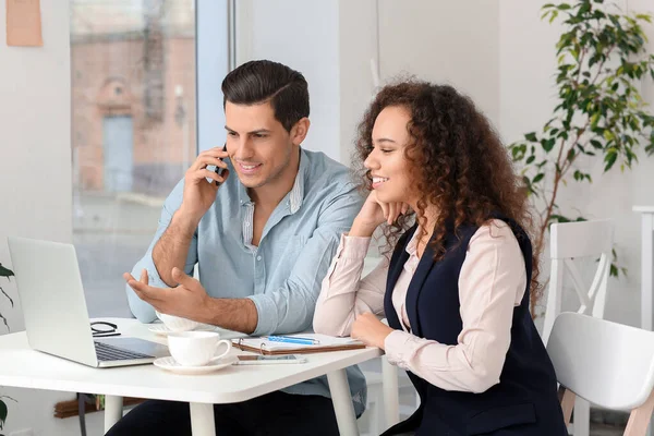 Business Owners Working Cafe — Stock Photo, Image